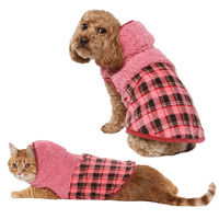 Живописна облека за кучиња: розова карирана јакна со качулка, големина L